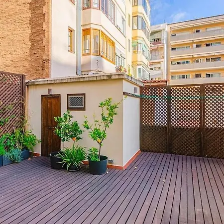 Unique central home with large terrace&pool * Barcelone