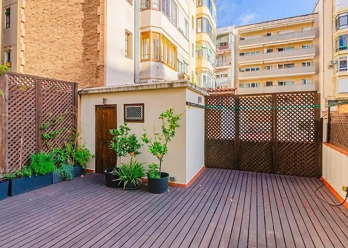 Unique With Large Terrace & Pool * Barselona