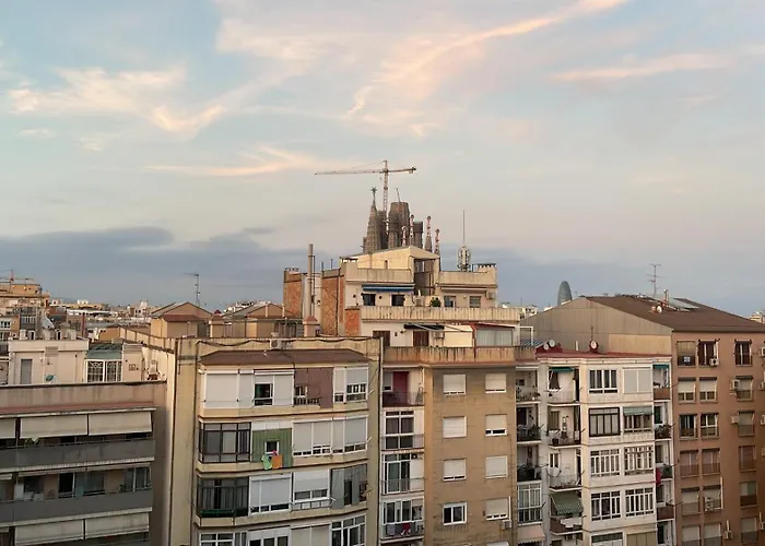 Unique With Large Terrace & Pool Barselona
